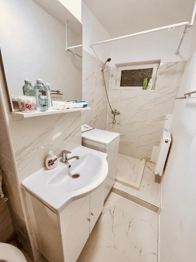Lovely Apartment In A Quiet Area - Spitalul Judetean L5 蒂米什瓦拉 外观 照片
